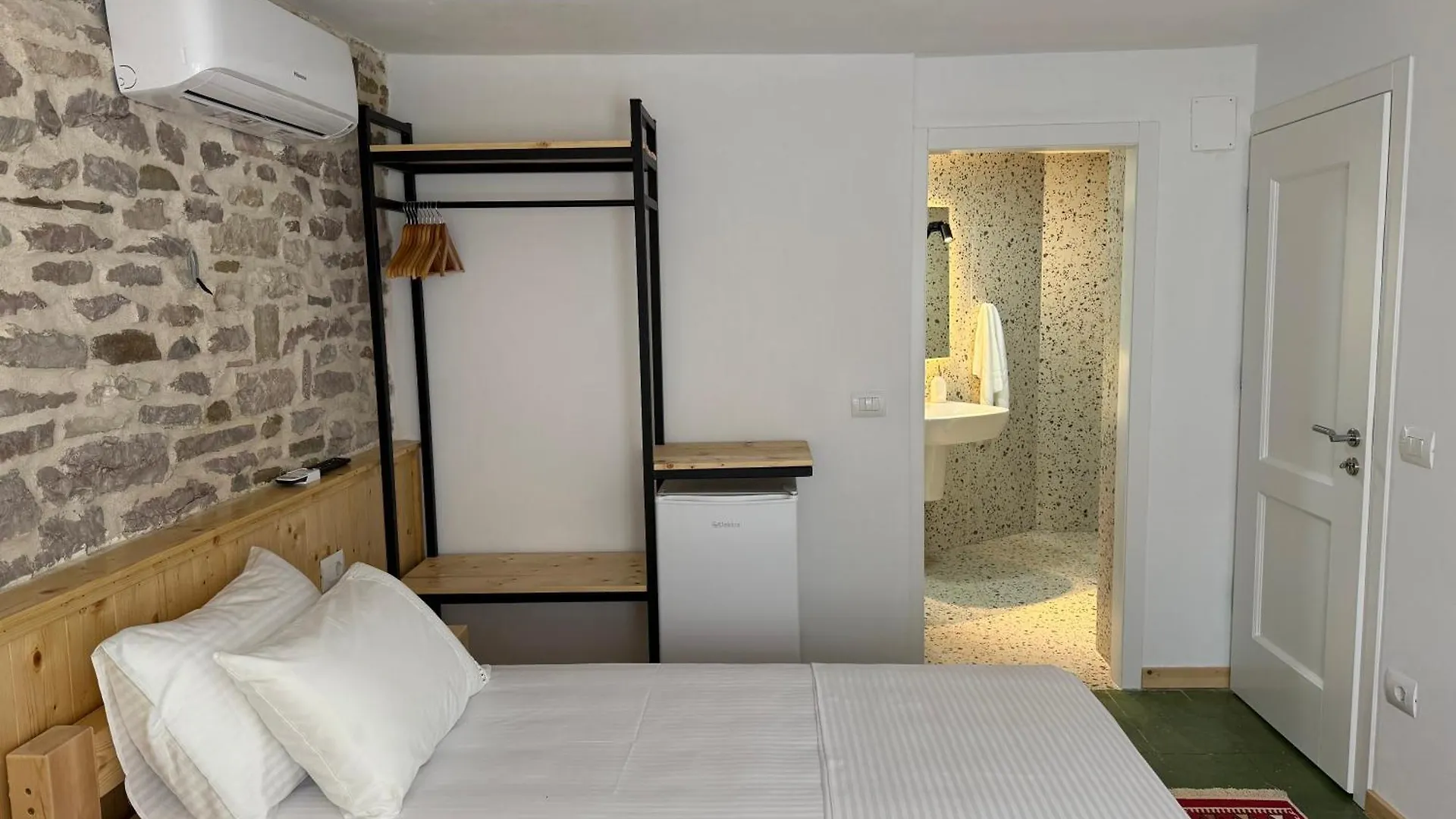 Te Ajdini Guesthouse Gjirokaster Guest house