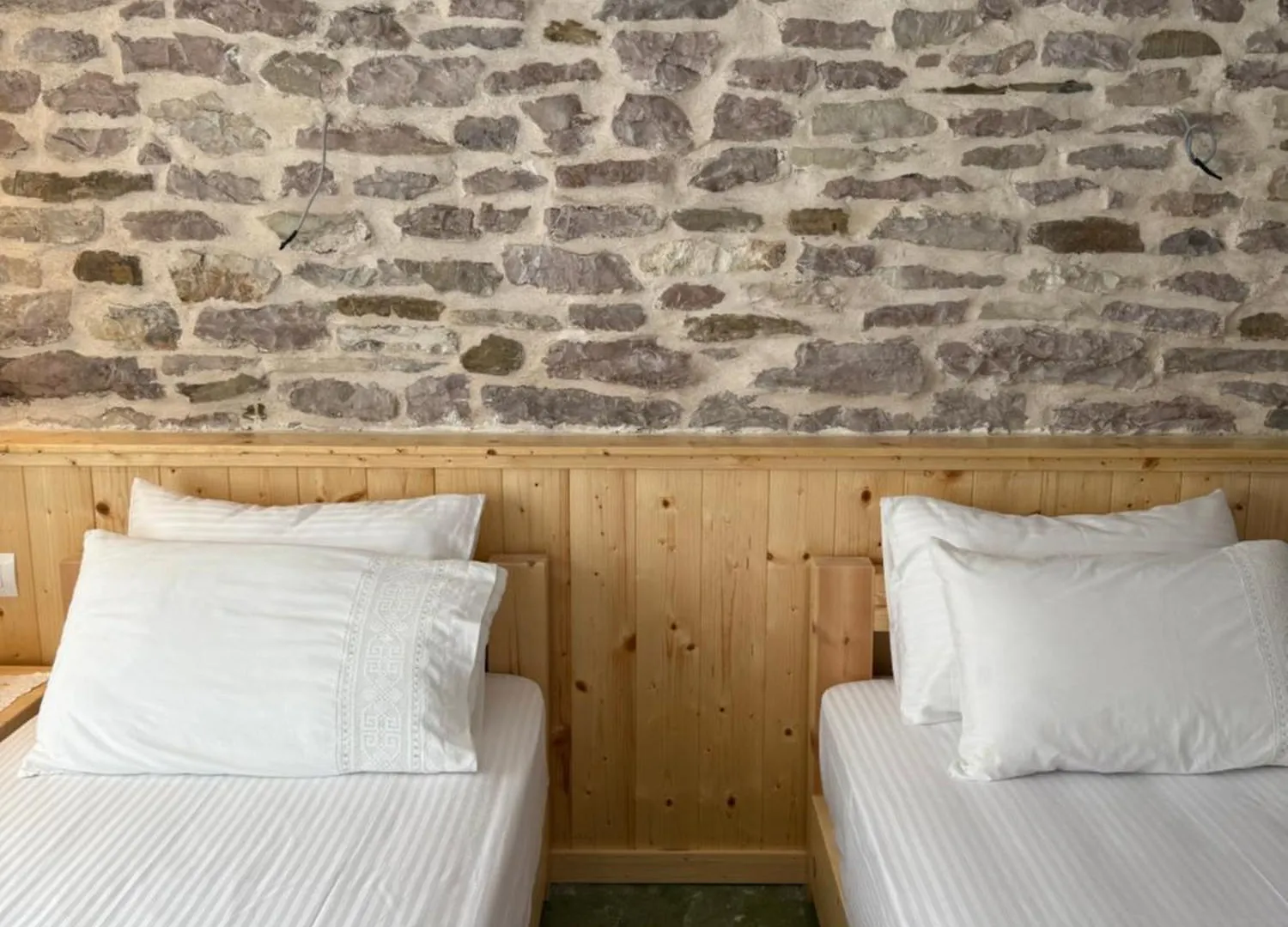 Te Ajdini Guesthouse Gjirokaster